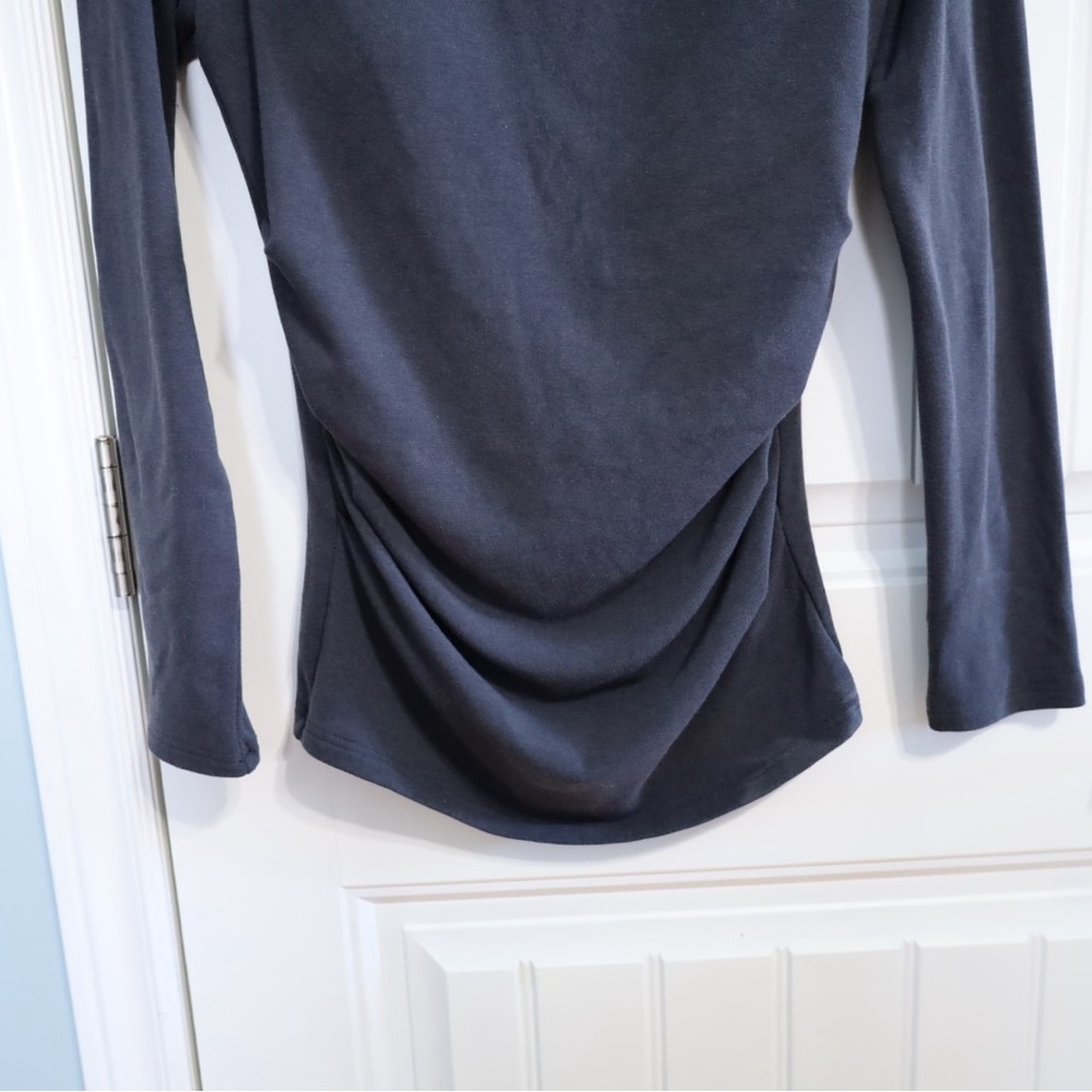 OGL Move Modern Side Ruched Boatneck Bra Top Grey Size Medium - Picture 6 of 10